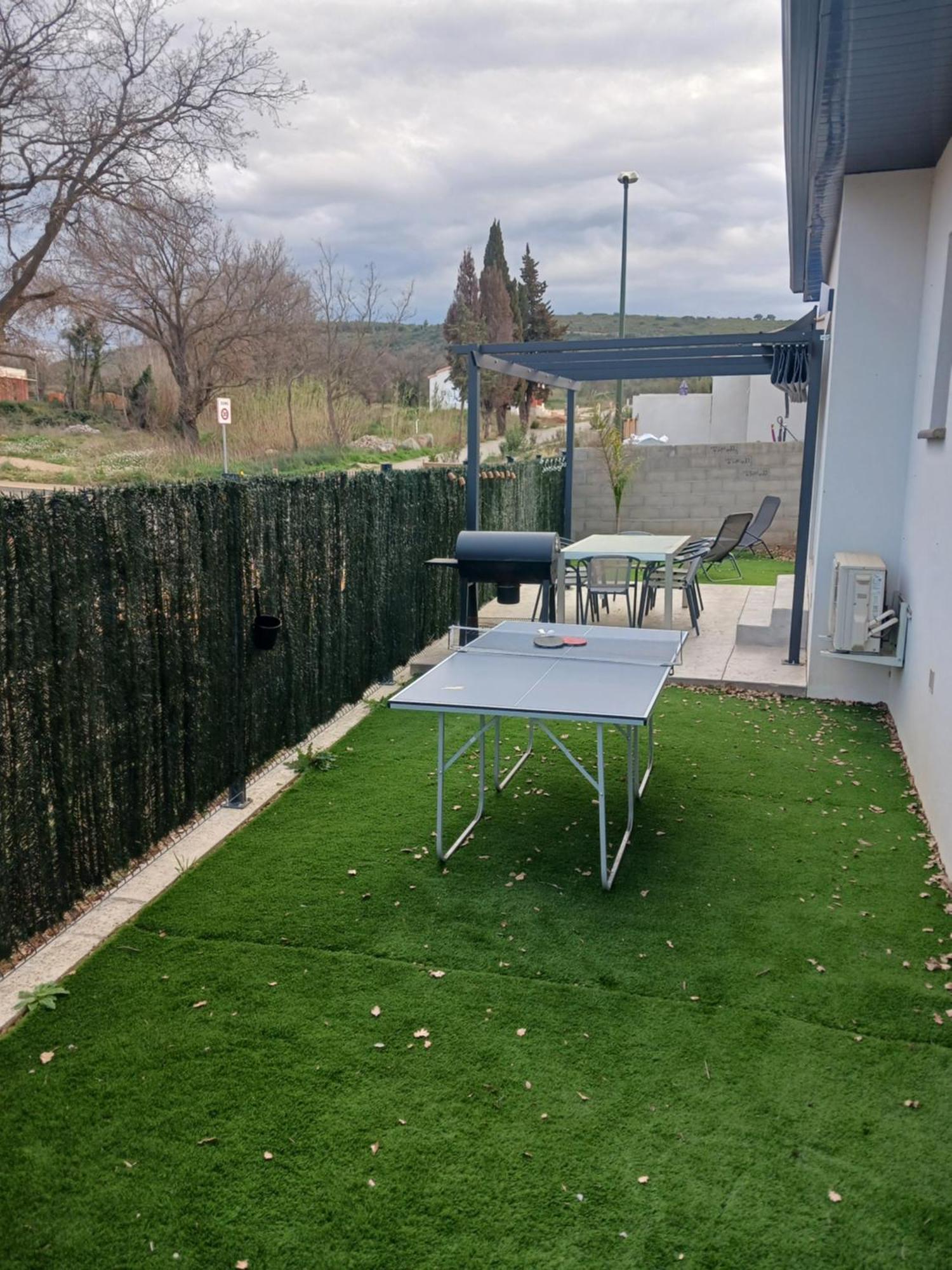 L'Eden Des Aspres Villa Thuir Luaran gambar
