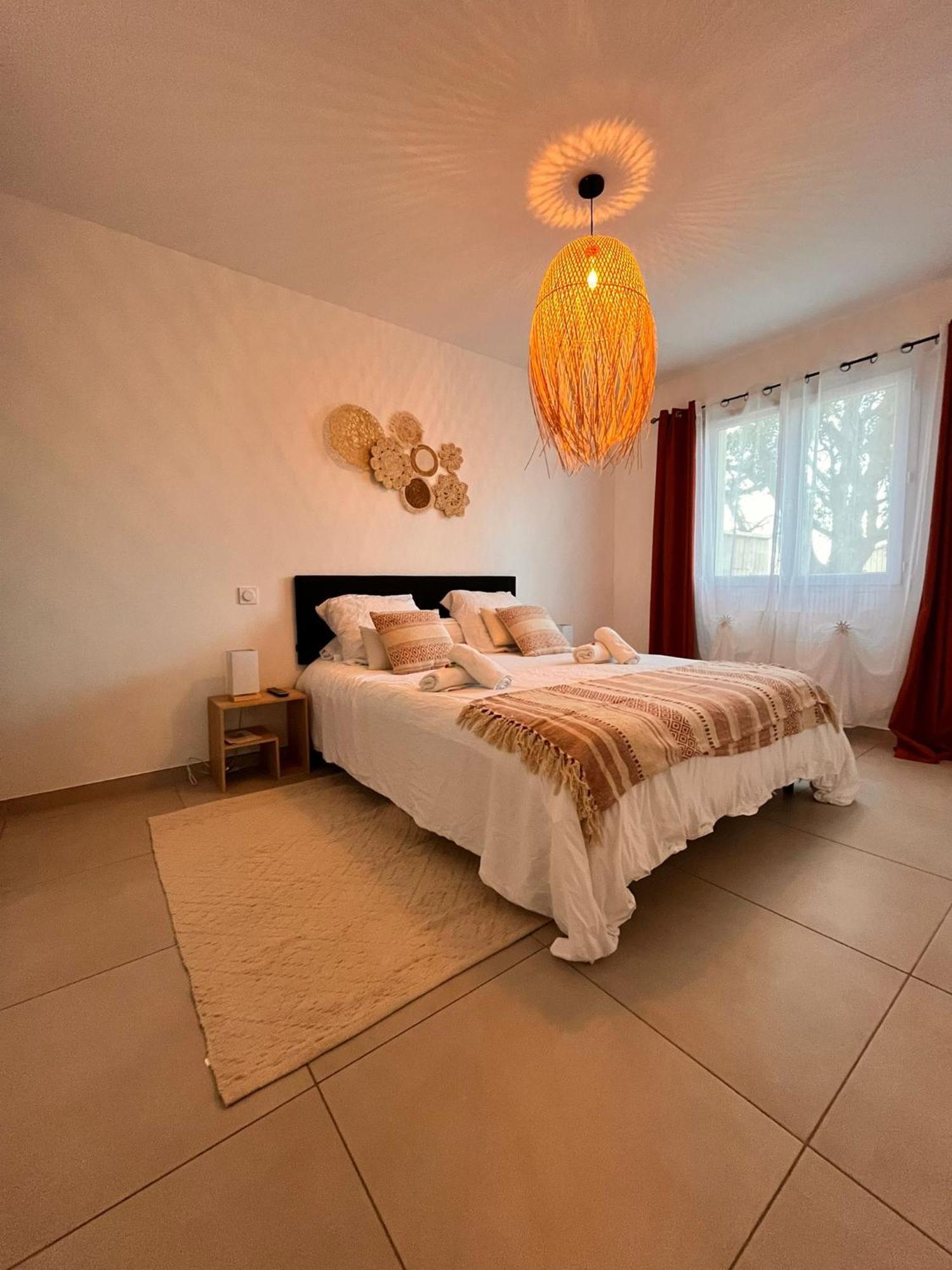 L'Eden Des Aspres Villa Thuir Luaran gambar