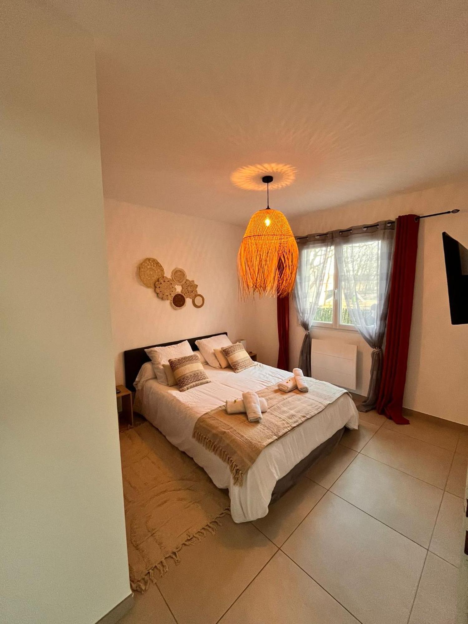L'Eden Des Aspres Villa Thuir Luaran gambar